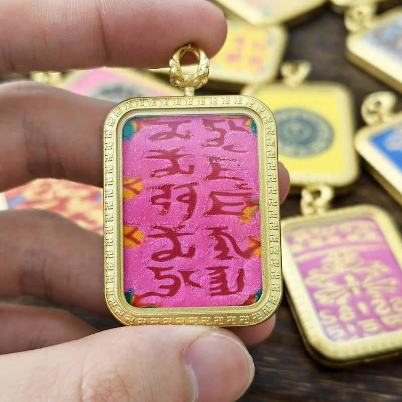 Wholesale Buddhist 2.5*3.5 Titanium Steel Thangka Tibetan Zangjilamu Yellow Jambhala Portable Wealth Amulet Pendant